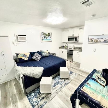 Adorable Studio In Downtown Cape Coral Near Beach! Exteriör bild