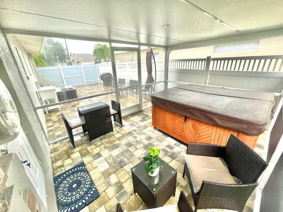 Adorable Studio In Downtown Cape Coral Near Beach! Exteriör bild